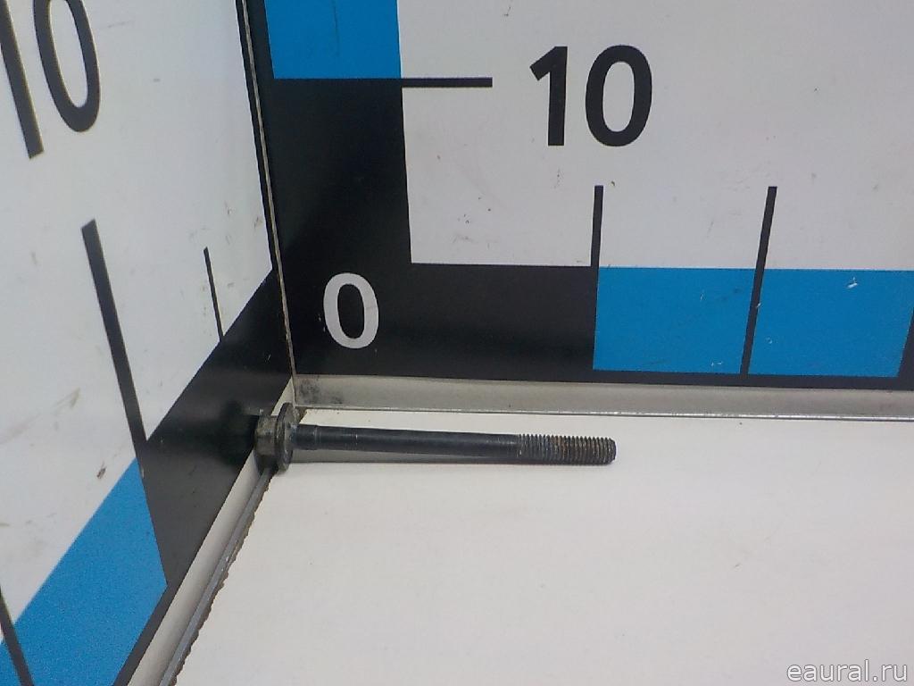 Болт компрессора кондиционера
