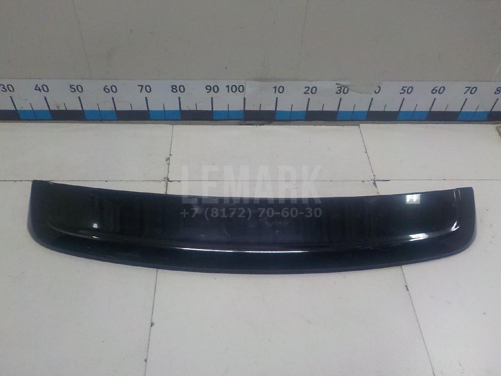 Спойлер (дефлектор) багажника 7L6827991CGRU VAG