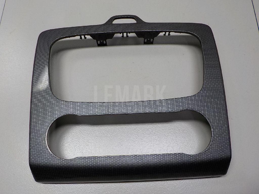 Рамка магнитолы для  Ford Focus II 2005-2008