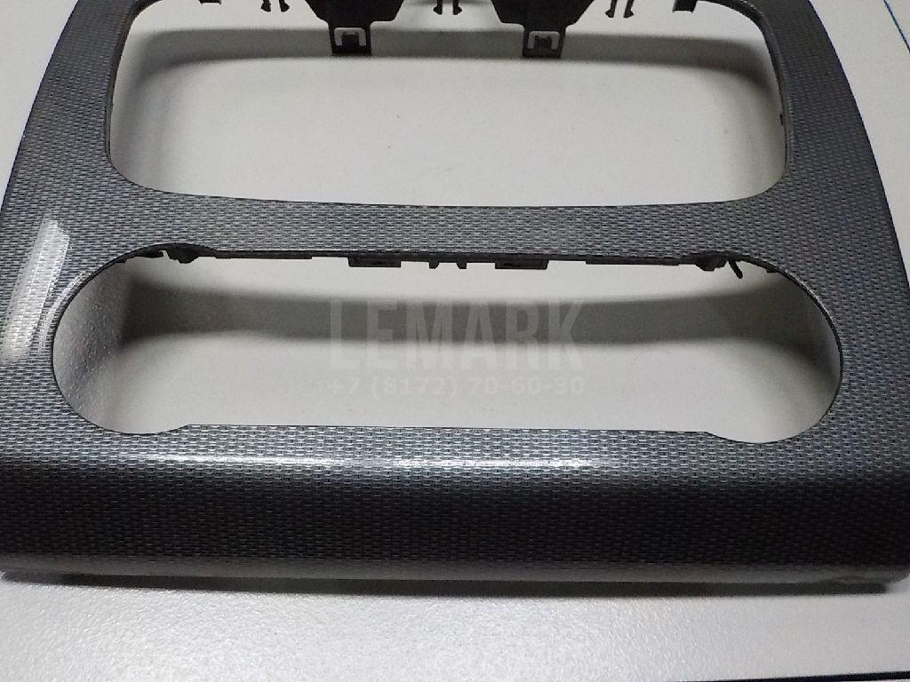 Рамка магнитолы для  Ford Focus II 2005-2008