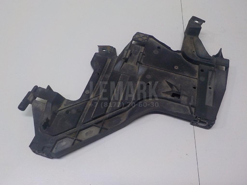 Кронштейн крепления фары для  BMW 3-serie F30/F31/F80 2011-2020