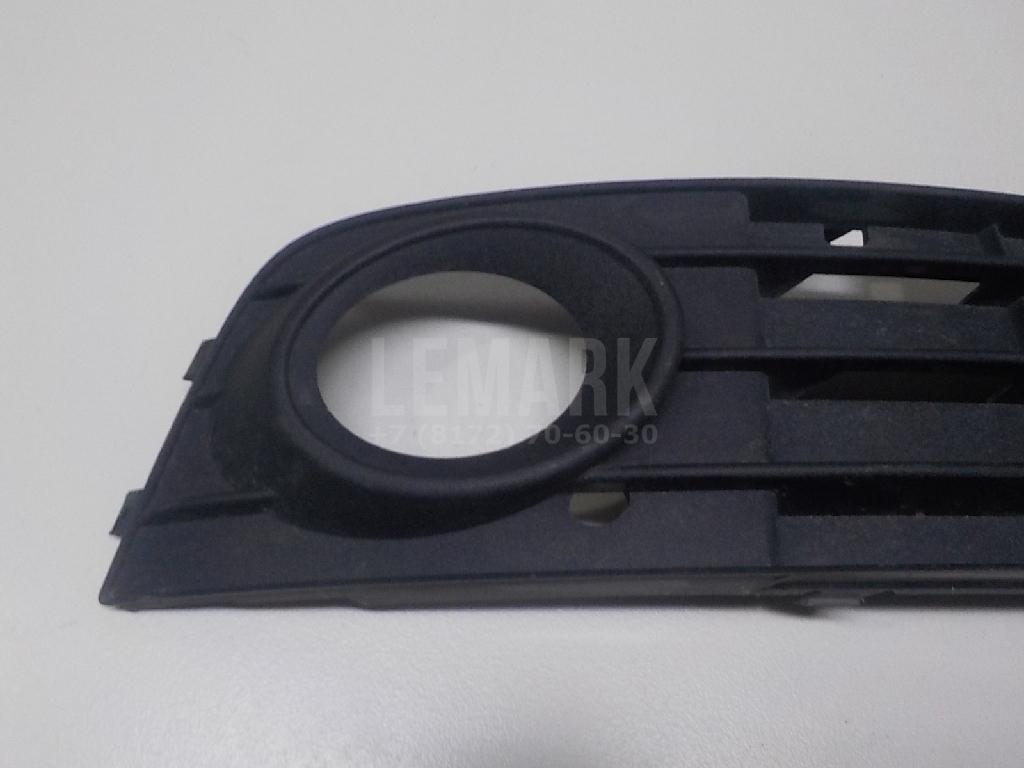 Решетка в бампер левая для  BMW X1 F48 2014-2022