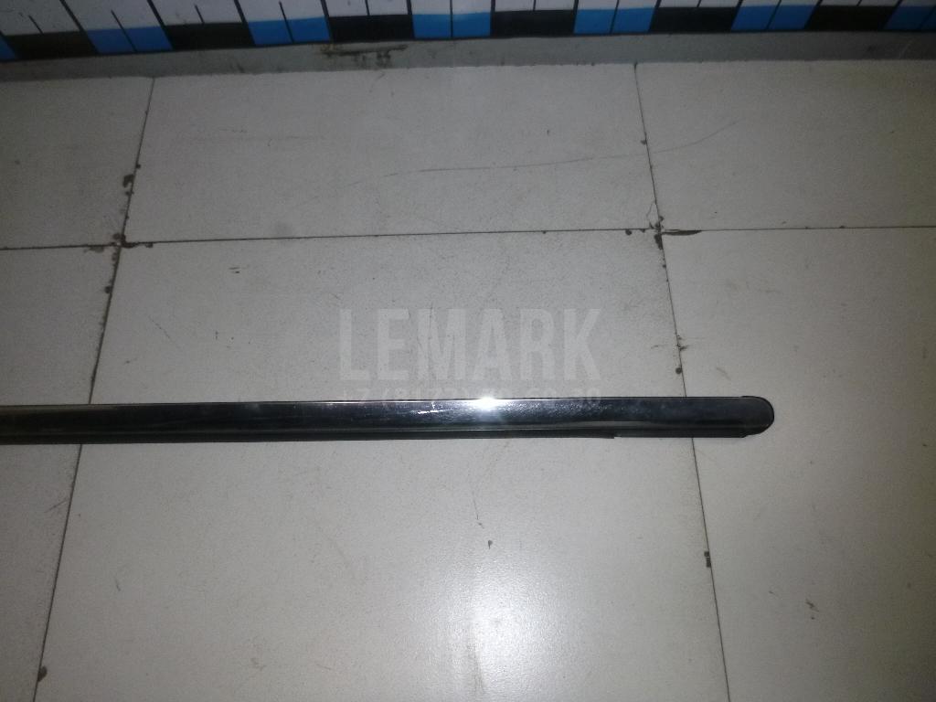 Накладка стекла заднего правого для  BMW 1-serie E82/E88 2007-2013