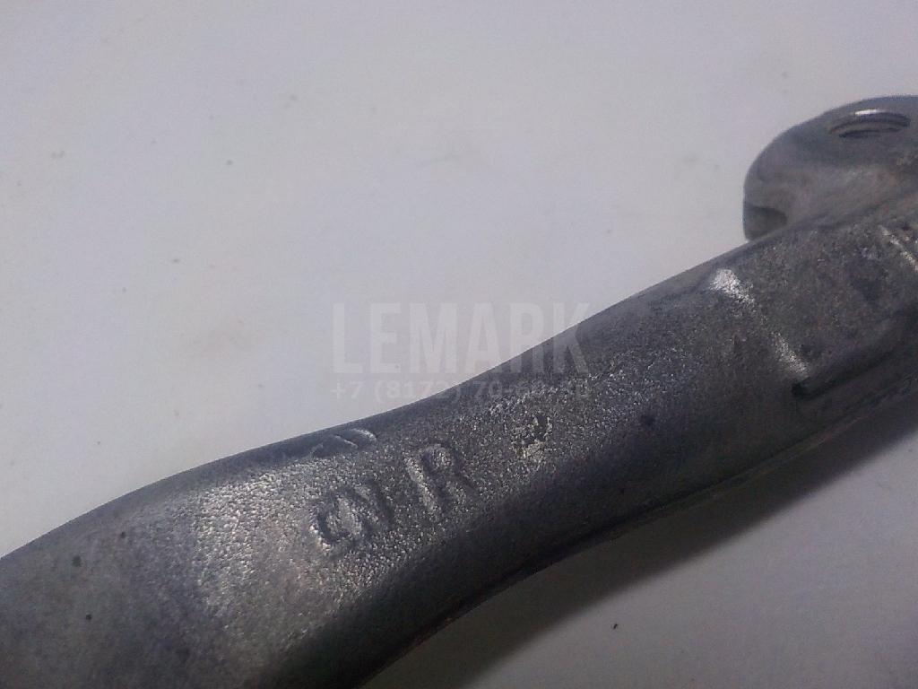 Наконечник рулевой правый для  Audi