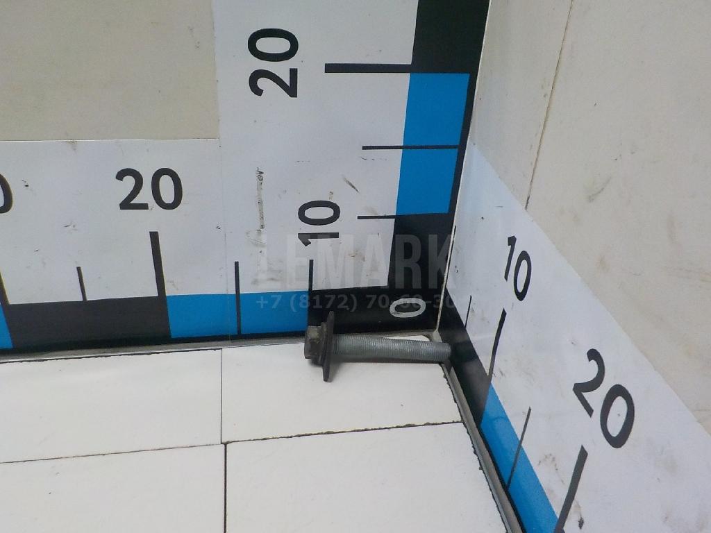 Болт заднего рычага