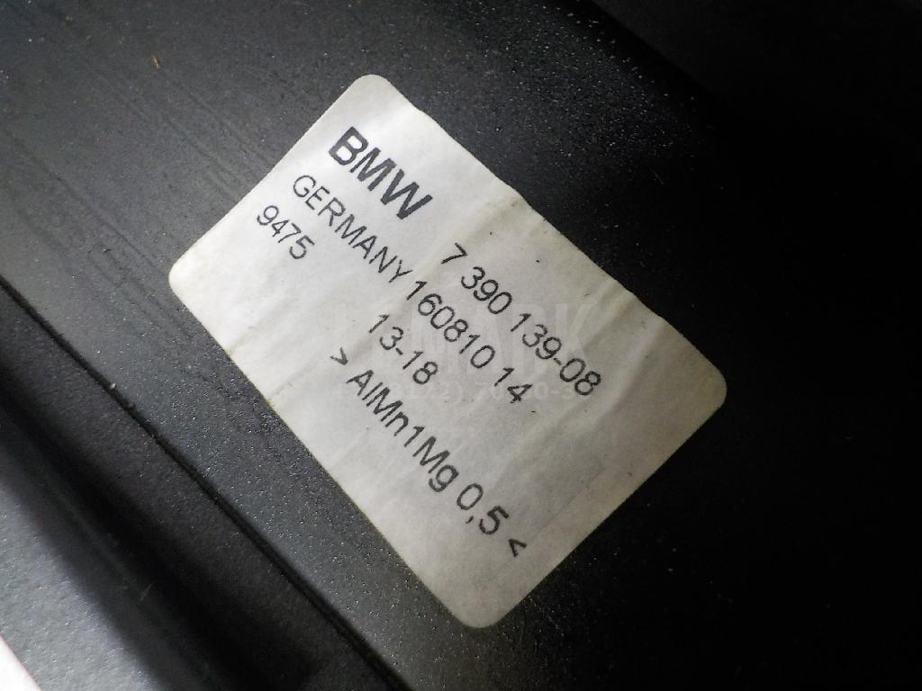 Накладка двери задней левой для  Acura MDX 2001-2006
