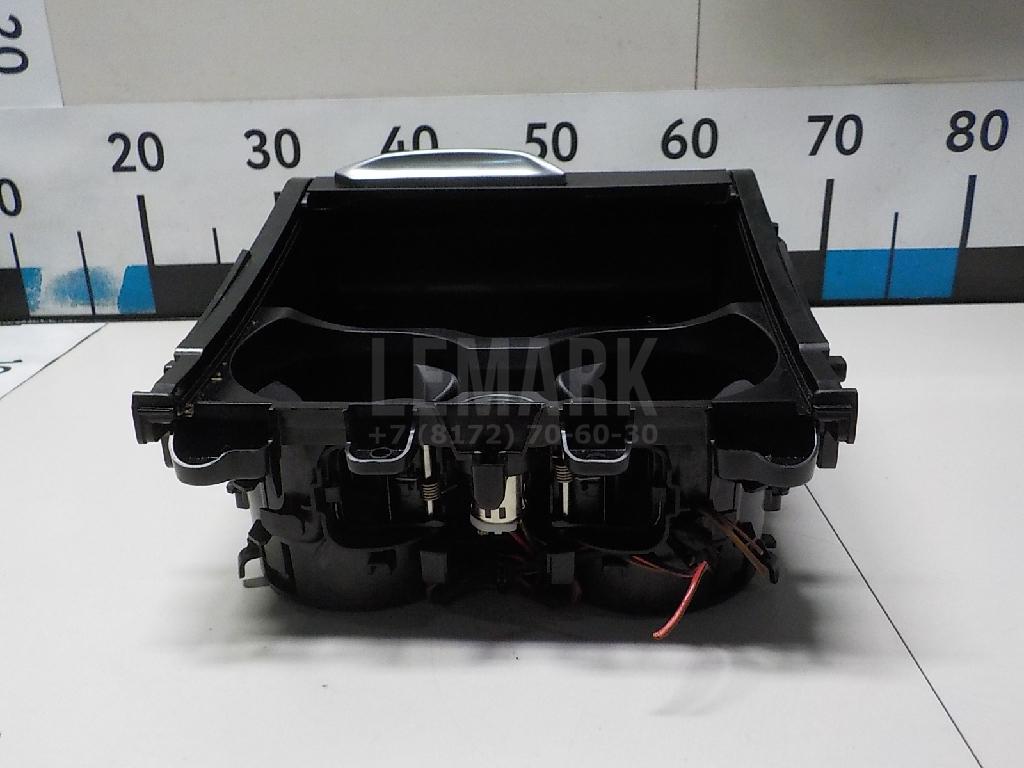 Подстаканник для  BMW 5-serie G30/G31/F90 2017-2023