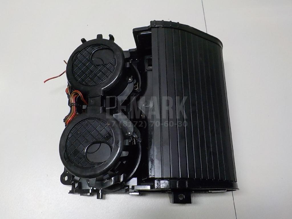 Подстаканник для  BMW 5-serie G30/G31/F90 2017-2023