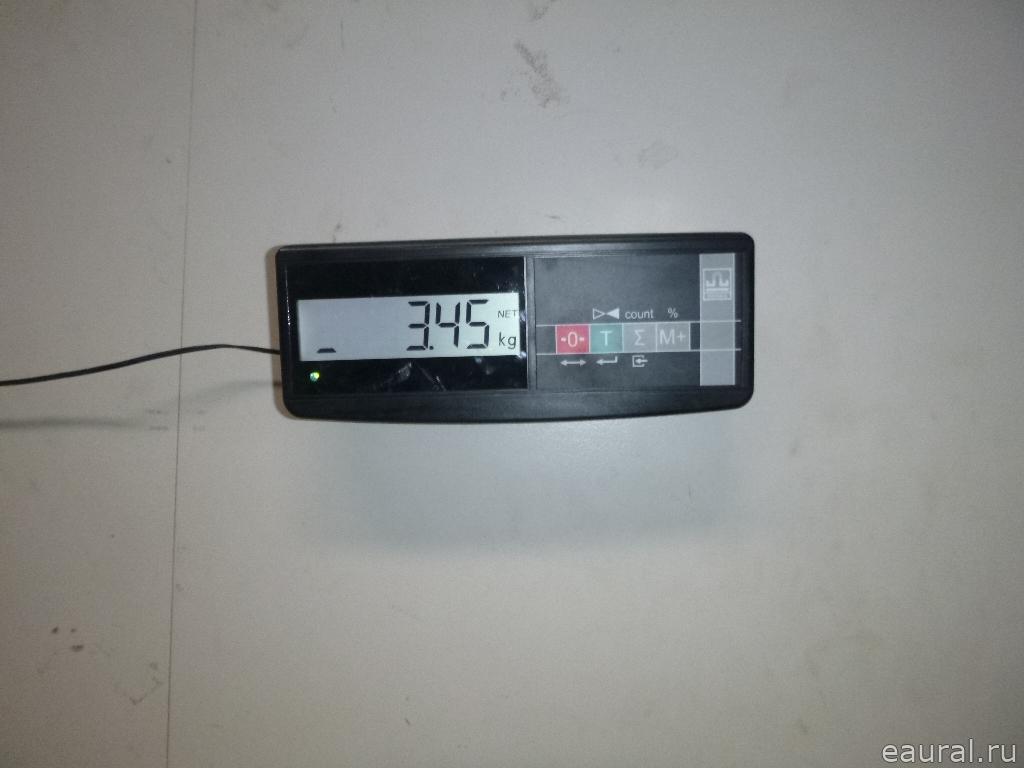 Стекло двери багажника