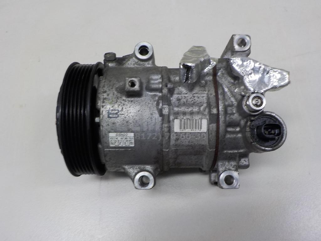 Компрессор кондиционера 8831042511 Toyota