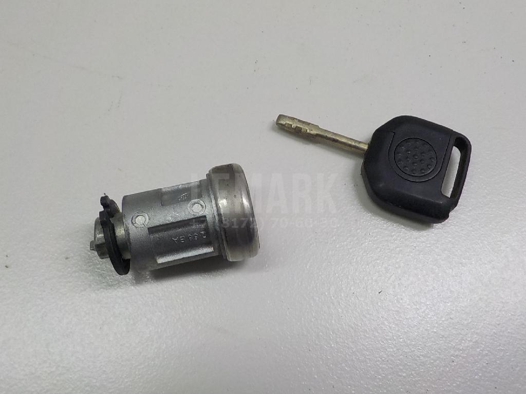 Вставка замка зажигания для  Audi Q2 (GA) 2017