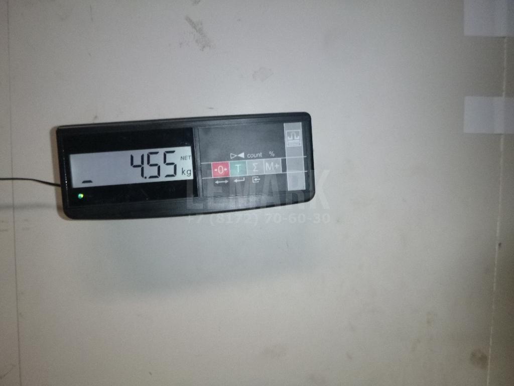 Стекло двери багажника