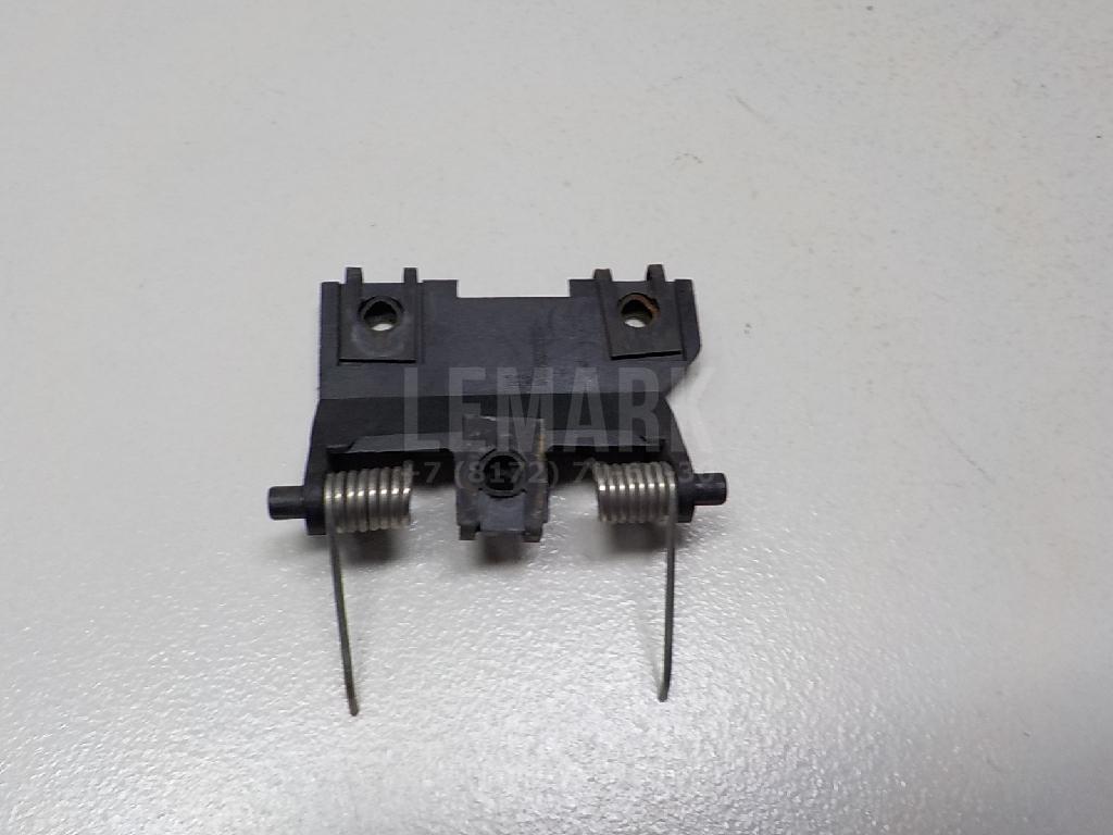 Кронштейн переднего бампера левый для  BMW 4-serie F32/F33/F82 2012-2020