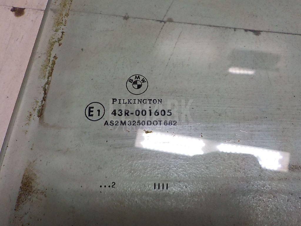 Стекло двери задней левой