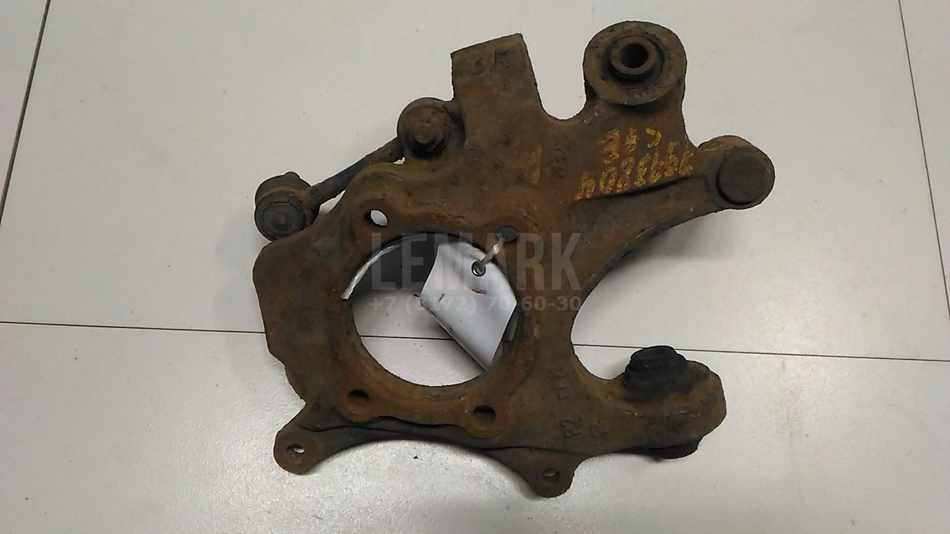 Кулак поворотный задний правый 527202B000 Hyundai-Kia