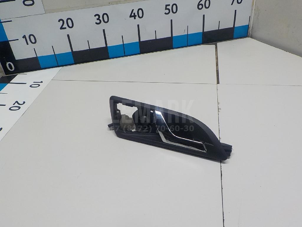 Ручка двери задней внутренняя правая 5L0839222A2ZZ VAG