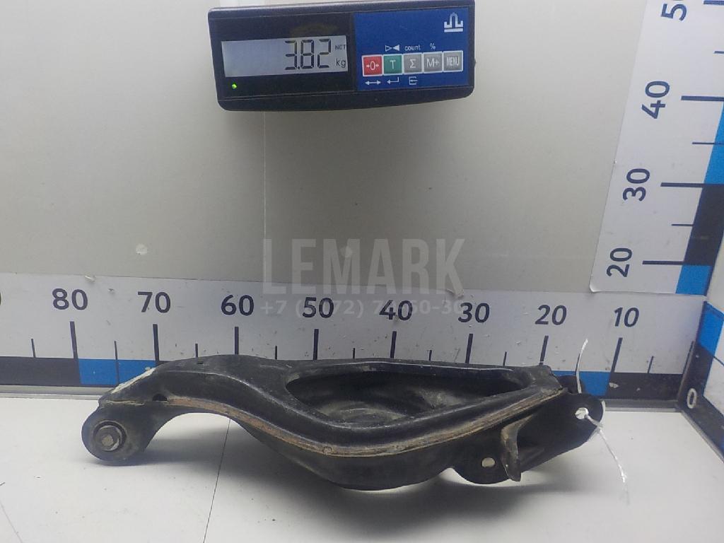 Рычаг задний поперечный правый