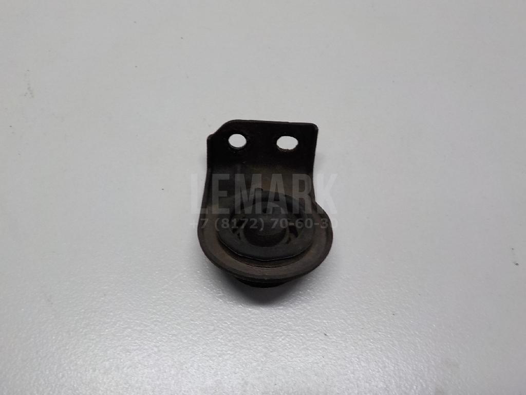 Кронштейн радиатора 253712B500 Hyundai-Kia