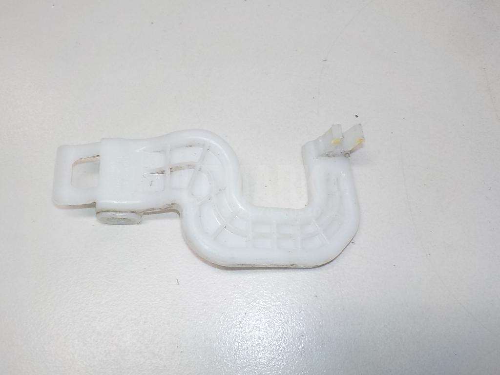 Кронштейн ручки 834852W000 Hyundai-Kia