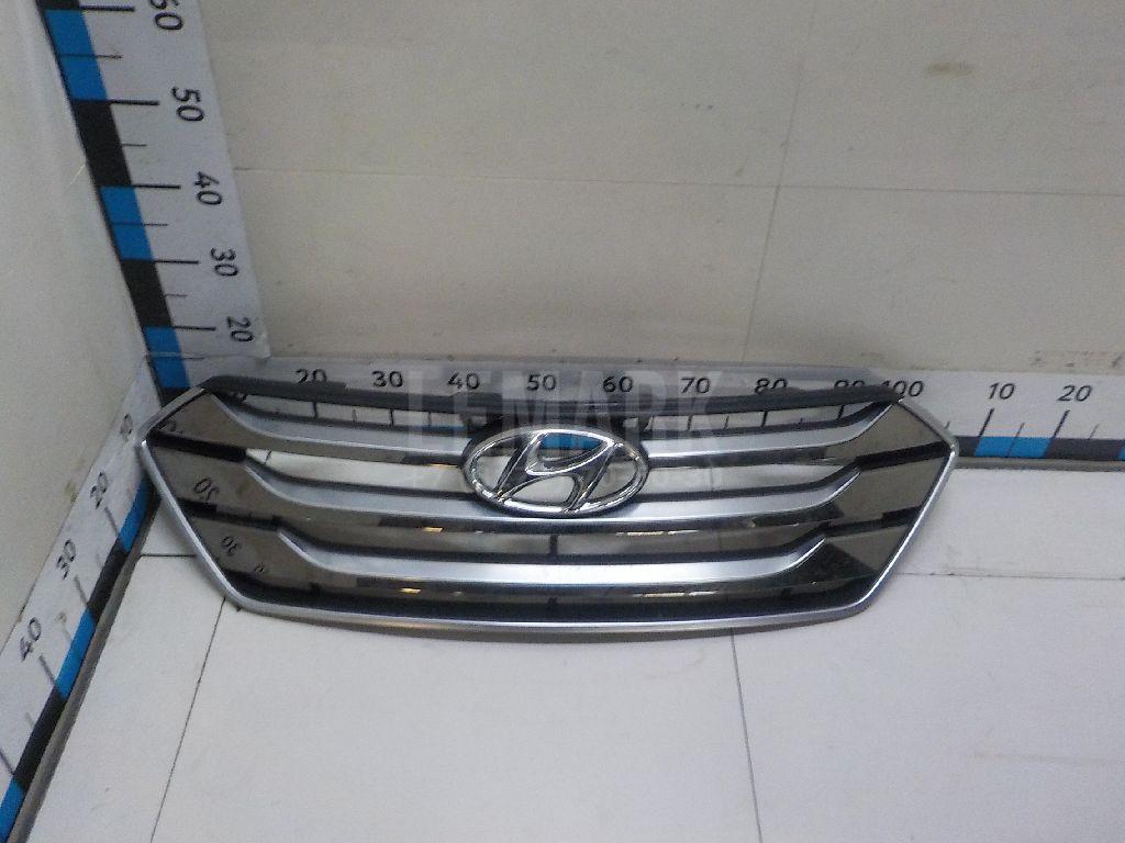 Решетка радиатора 863502W160 Hyundai-Kia