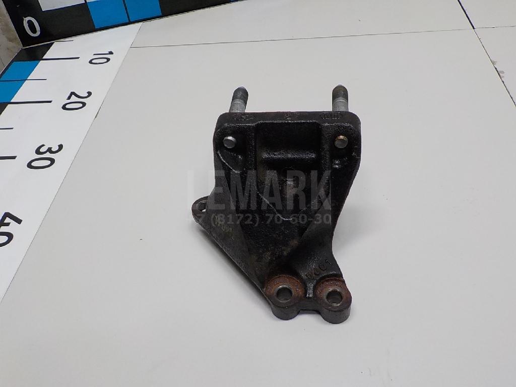 Кронштейн двигателя правый 216702B210 Hyundai-Kia