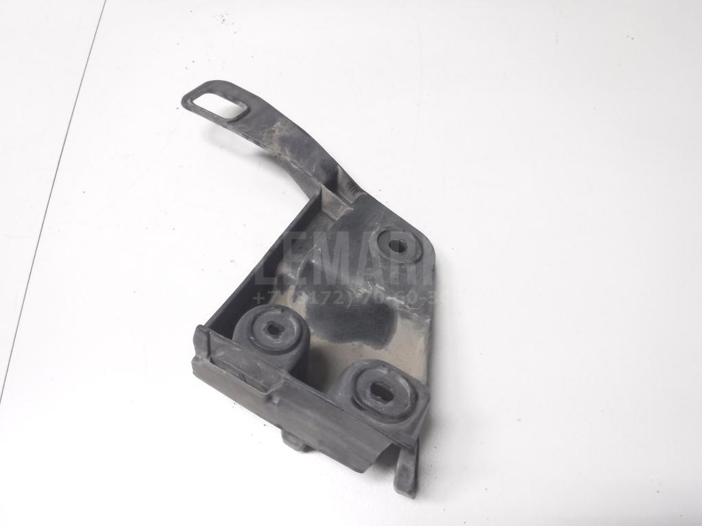 Направляющая заднего бампера правая для  BMW 3-serie F30/F31/F80 2011-2020