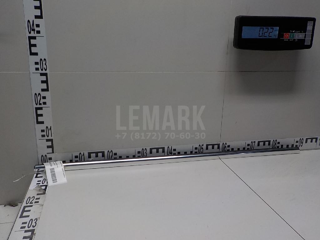 Накладка стекла заднего правого 3C9839476D7Z7 VAG