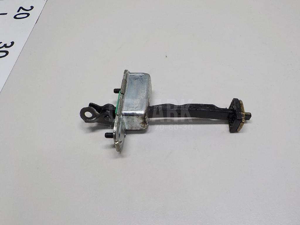 Ограничитель двери 79490D3000 Hyundai-Kia