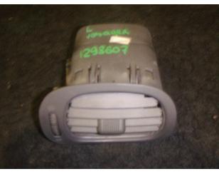 Дефлектор воздушный для Chrysler Voyager/Caravan (RG/RS) 2000-2008 с разбора состояние отличное