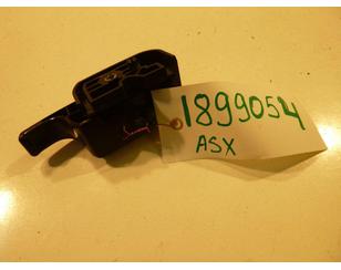 Ручка открывания лючка бензобака для Mitsubishi ASX 2010> с разбора состояние отличное