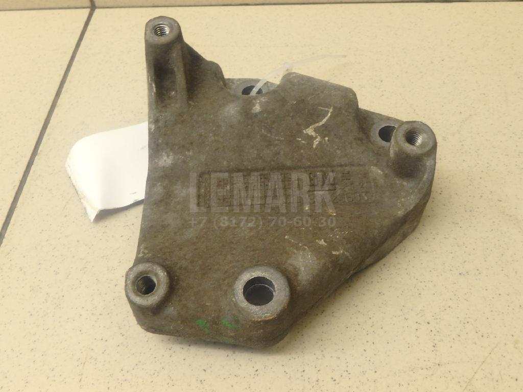 Кронштейн кондиционера 90529603 GM