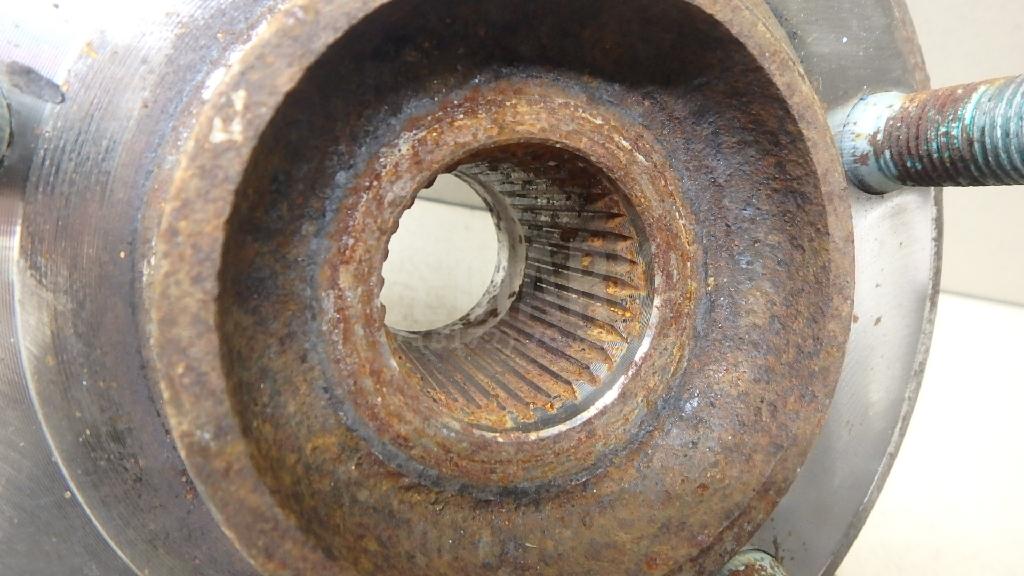 Кулак поворотный передний левый для  Chery