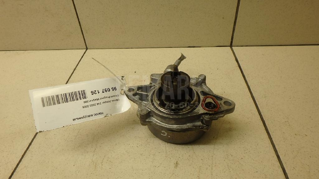 Насос вакуумный для  Audi Q6 2022