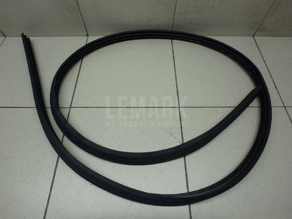 Уплотнитель двери 1750006 Ford