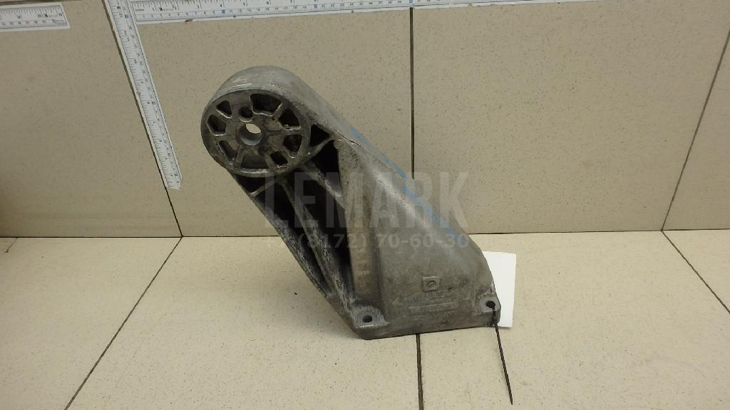 Кронштейн двигателя правый для  BMW 1-serie E82/E88 2007-2013