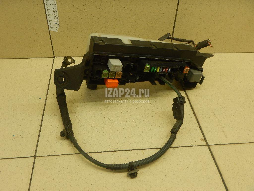 8274105030 Блок реле Toyota CorollaVerso (2004 - 2009)