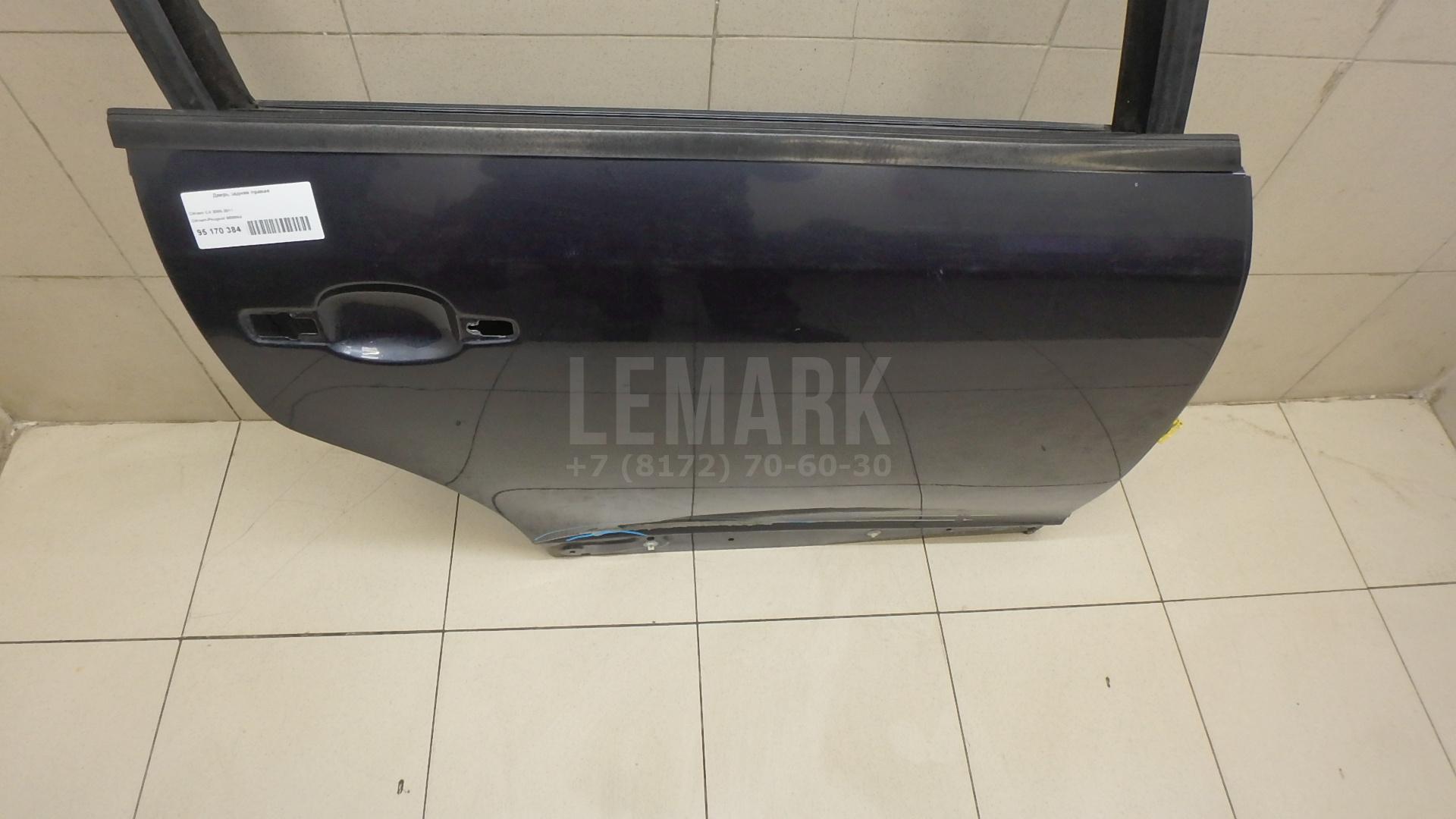 Дверь задняя правая для  Acura MDX 2001-2006