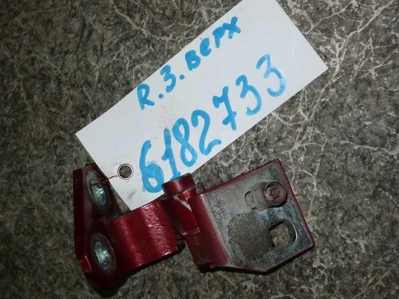 Петля двери задней правой верхняя 1K9833402C VAG