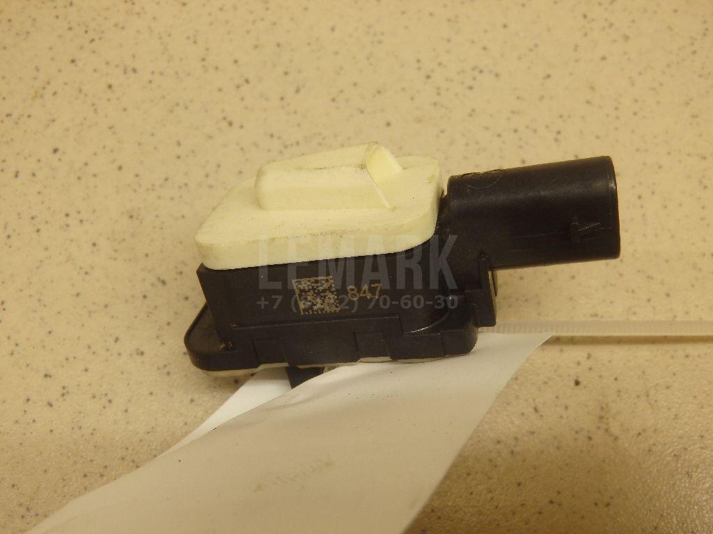 Датчик AIR BAG 7P0959354 VAG