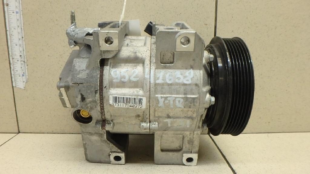 Компрессор кондиционера 92600ET82A Nissan