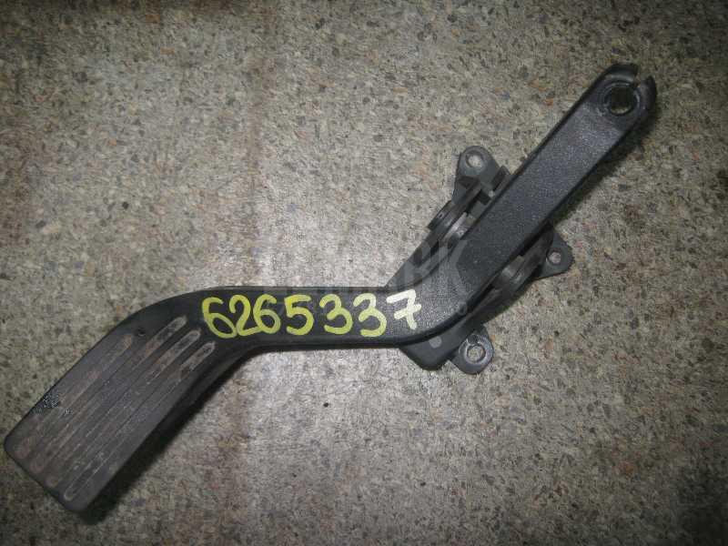 Педаль газа