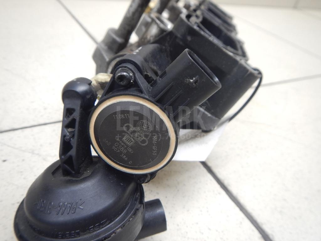 Коллектор впускной для  Audi V8 1988-1994