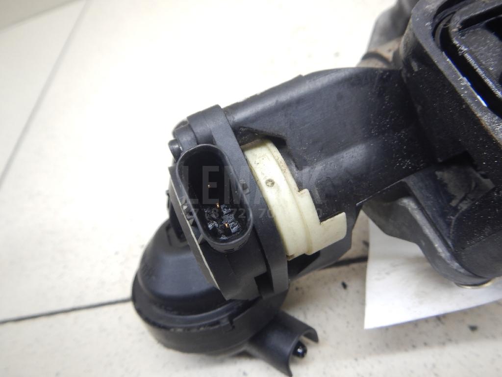 Коллектор впускной для  Audi V8 1988-1994