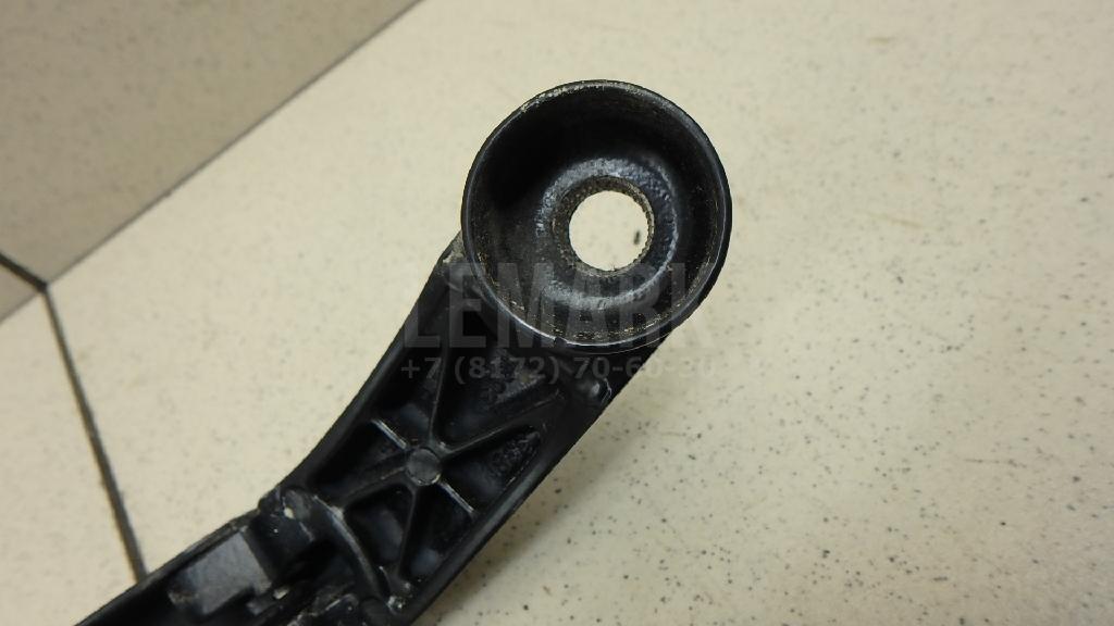 Поводок стеклоочистителя передний правый 852110R010 Toyota