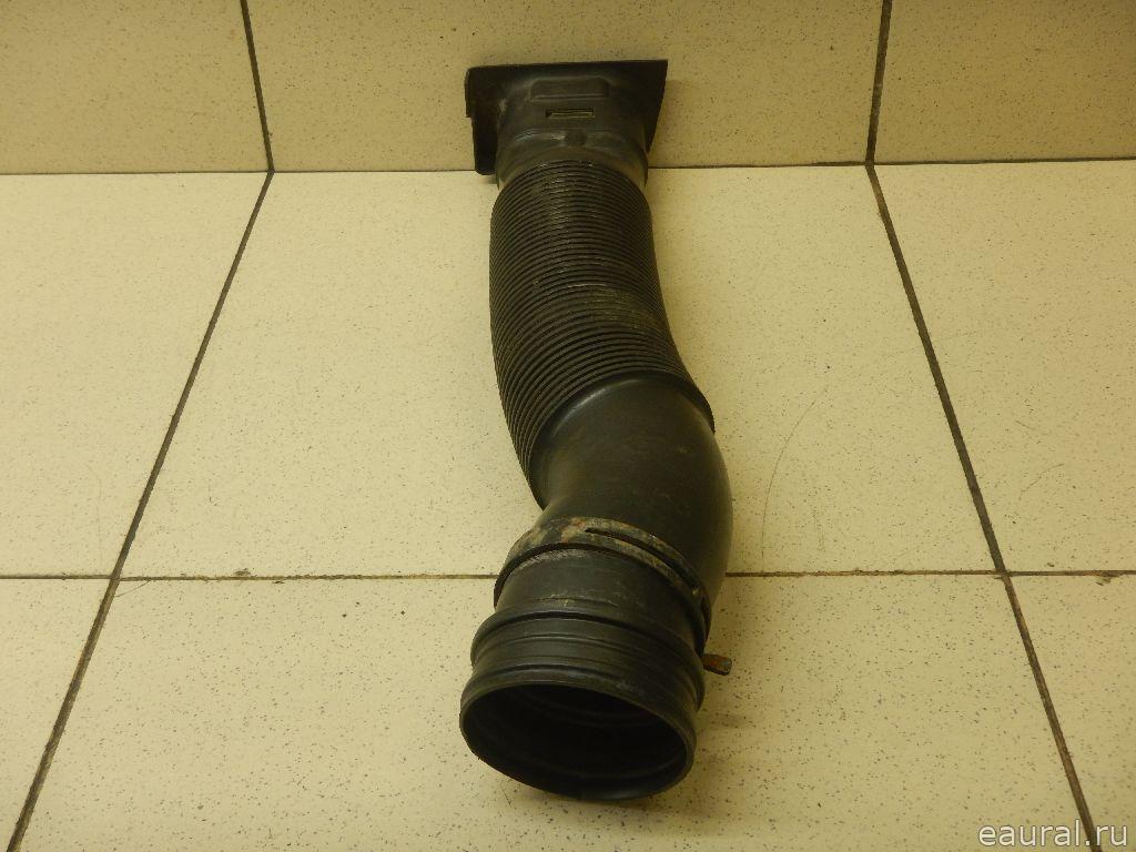 Патрубок воздушного фильтра