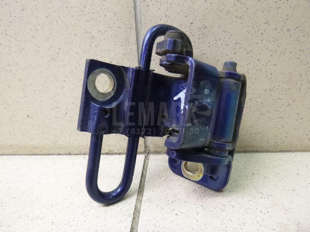 Петля двери задней правой нижняя 4B0833412D VAG