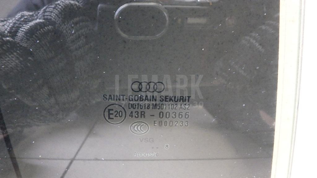 Стекло двери задней правой для  Cupra