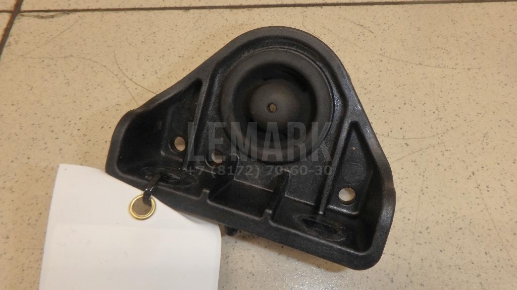 Кронштейн радиатора 25333D3000 Hyundai-Kia