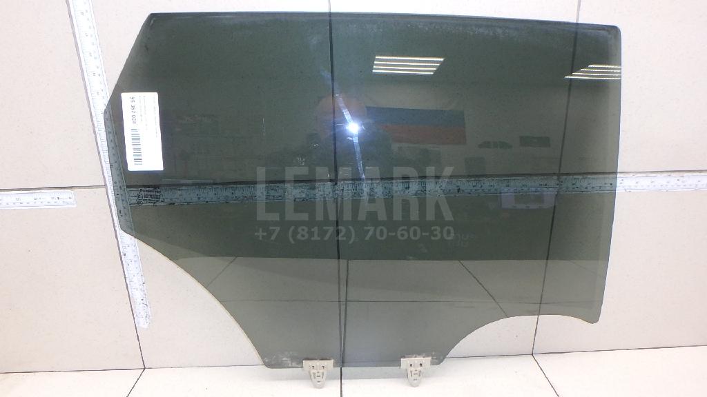 Стекло двери задней правой 823004ET0A Nissan