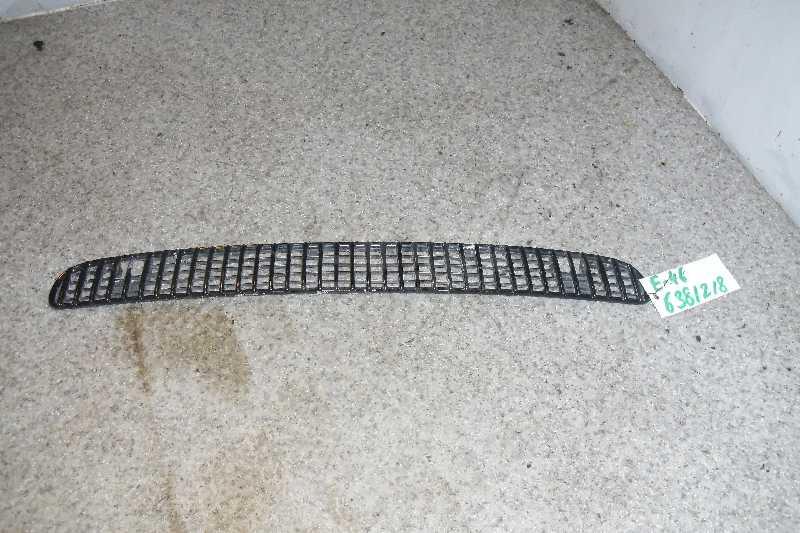 Решетка в капот для  BMW 3-serie F30/F31/F80 2011-2020